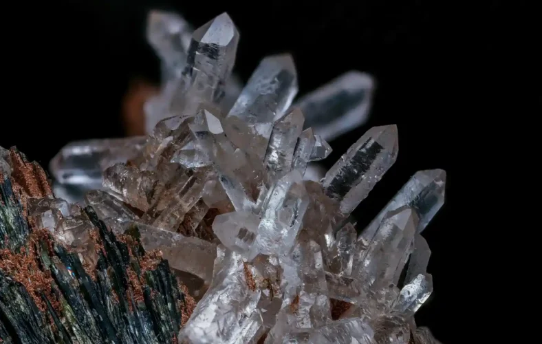 semi_quartz